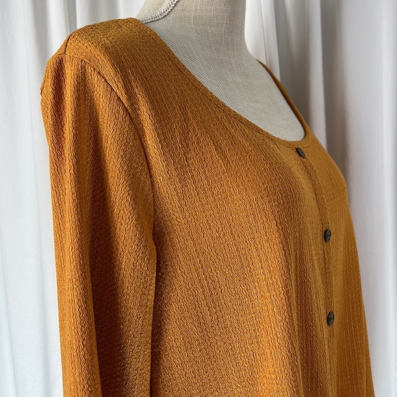 Set the Stage L Mustard Yellow Blouse - Picture 7 of 13